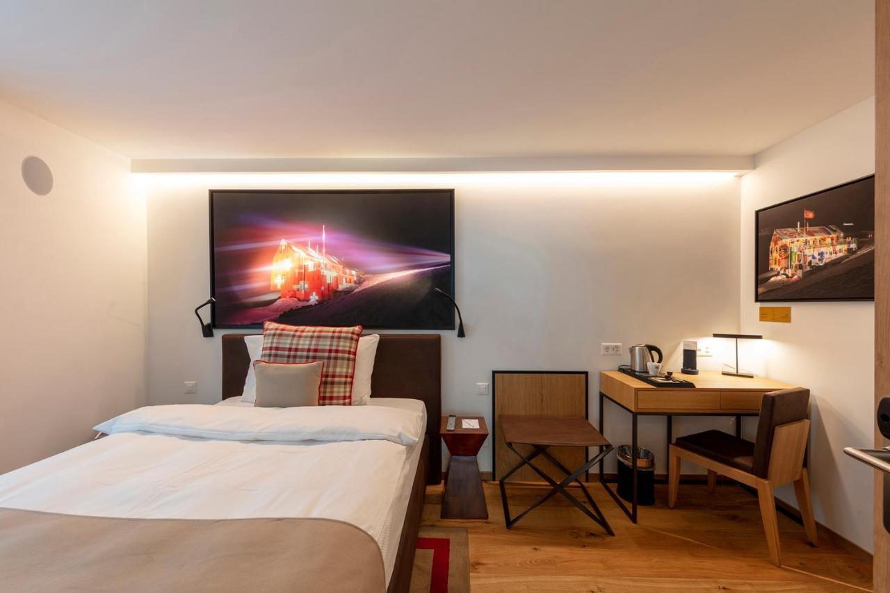 Fred Leonhardstrasse - Mobile Check-in Hotel Zúrich