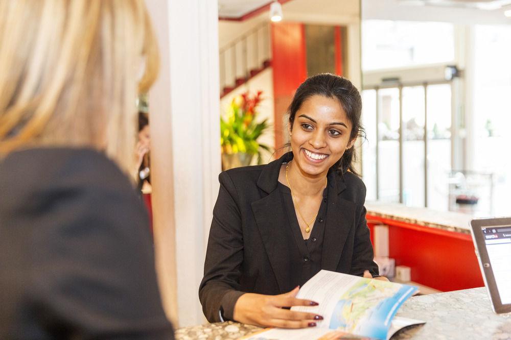 Fred Leonhardstrasse - Mobile Check-in Hotel 3*